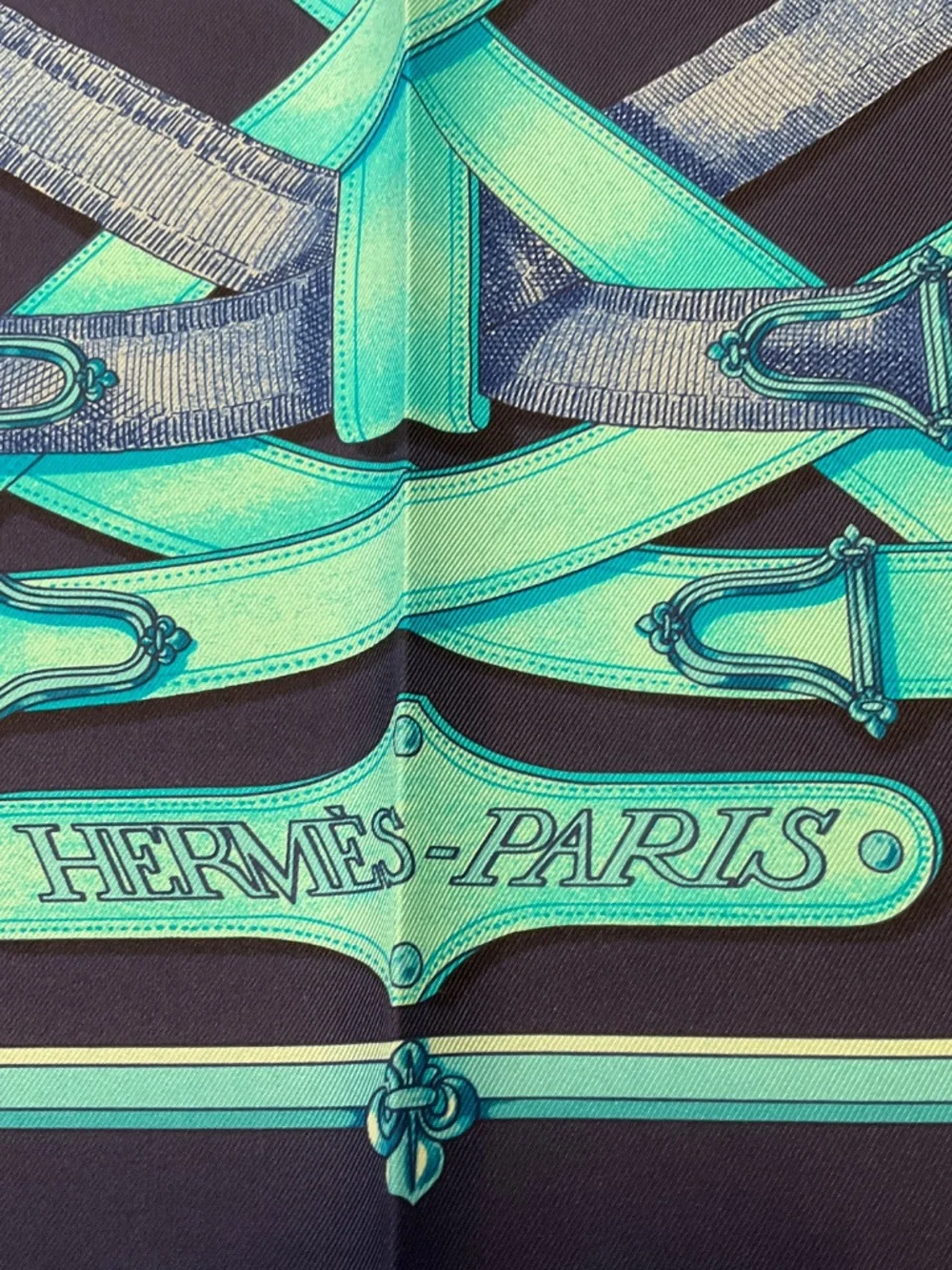 HERMES NAVY BLUE / TURQUOISE CAVALCADOUR PRINT SQUARE SILK TWILL SCARF